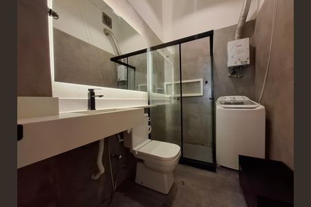 Banheiro  de apartamento para alugar com 1 quarto, 29m² em Botafogo, Rio de Janeiro