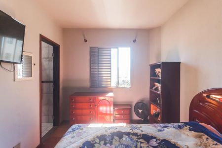 Apartamento para alugar com 96m², 3 quartos e 2 vagas Apartamento para alugar com 96m², 3 quartos e 2 vagasQuarto 2 - Suíte