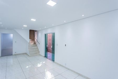 Sala de casa para alugar com 3 quartos, 163m² em Jardim Pirituba, São Paulo