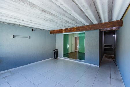Varanda e área de serviço - quarto 1 de casa para alugar com 3 quartos, 163m² em Jardim Pirituba, São Paulo