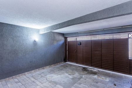 Casa para alugar com 163m², 3 quartos e 2 vagas Casa para alugar com 163m², 3 quartos e 2 vagasGaragem