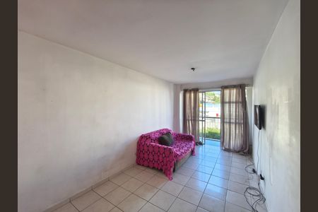 Sala de apartamento para alugar com 2 quartos, 65m² em Taquara, Rio de Janeiro