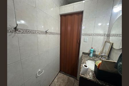 Apartamento para alugar com 60m², 2 quartos e sem vaga Apartamento para alugar com 60m², 2 quartos e sem vagaBanheiro