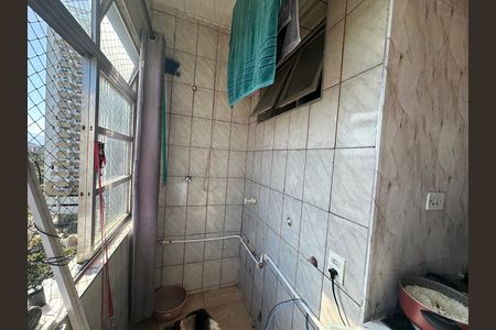Área de Serviço de apartamento para alugar com 2 quartos, 60m² em Centro, São Vicente