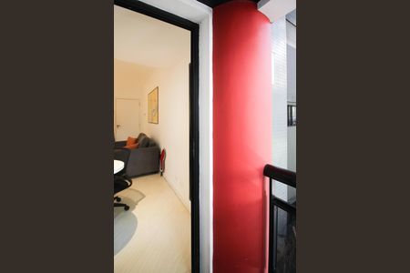 Apartamento à venda com 35m², 1 quarto e 1 vaga Apartamento à venda com 35m², 1 quarto e 1 vagaVaranda