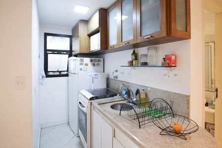 Apartamento à venda com 35m², 1 quarto e 1 vaga Apartamento à venda com 35m², 1 quarto e 1 vagaCozinha
