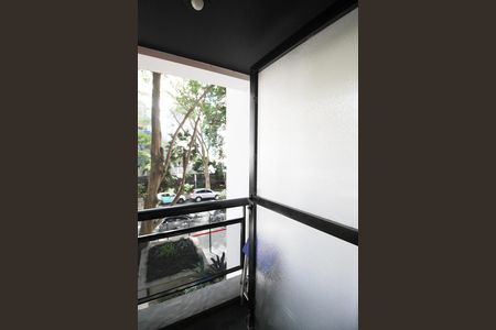 Varanda de apartamento à venda com 1 quarto, 35m² em Vila Nova Conceição, São Paulo