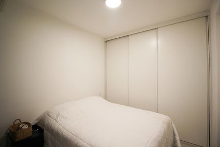 Quarto de apartamento à venda com 1 quarto, 35m² em Vila Nova Conceição, São Paulo