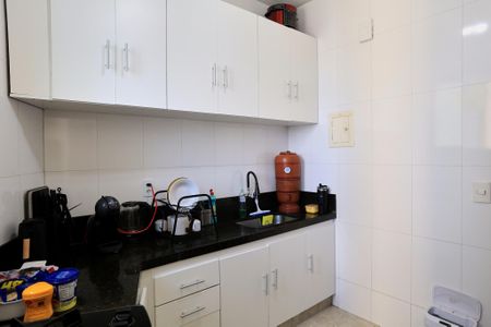 Apartamento para alugar com 60m², 2 quartos e 1 vaga Apartamento para alugar com 60m², 2 quartos e 1 vagaCozinha e Área de Serviço