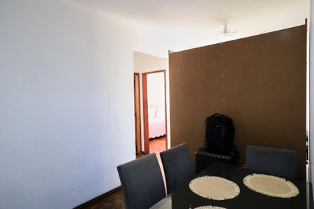 Apartamento para alugar com 60m², 2 quartos e 1 vaga Apartamento para alugar com 60m², 2 quartos e 1 vagaSala