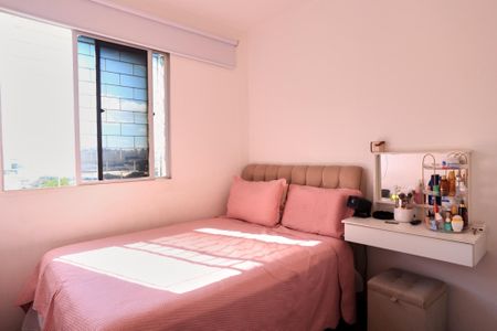 Apartamento para alugar com 60m², 2 quartos e 1 vaga Apartamento para alugar com 60m², 2 quartos e 1 vagaQuarto