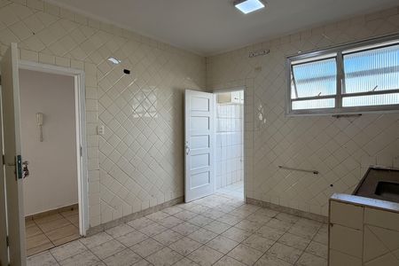 Apartamento para alugar com 200m², 3 quartos e 2 vagas Apartamento para alugar com 200m², 3 quartos e 2 vagasCozinha