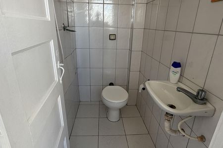 Apartamento para alugar com 200m², 3 quartos e 2 vagas Apartamento para alugar com 200m², 3 quartos e 2 vagasBanheiro de serviço
