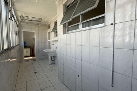 Apartamento para alugar com 200m², 3 quartos e 2 vagas Apartamento para alugar com 200m², 3 quartos e 2 vagasÁrea de Serviço