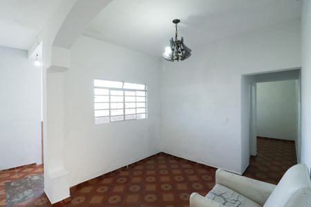 Casa para alugar com 50m², 1 quarto e sem vaga Casa para alugar com 50m², 1 quarto e sem vagaSala/Quarto