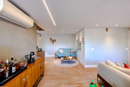 Apartamento à venda com 84m², 2 quartos e 2 vagas Apartamento à venda com 84m², 2 quartos e 2 vagasSala