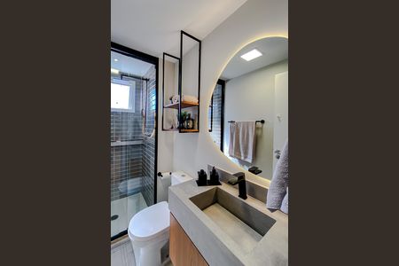 Apartamento à venda com 84m², 2 quartos e 2 vagas Apartamento à venda com 84m², 2 quartos e 2 vagasBanheiro