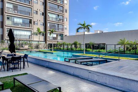 Apartamento à venda com 84m², 2 quartos e 2 vagasÁrea comum - Piscina