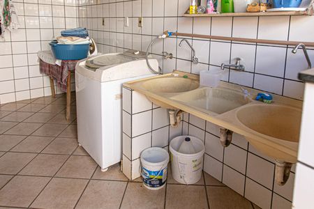 Área de serviço de casa à venda com 4 quartos, 800m² em Elísio Campos, Goiânia