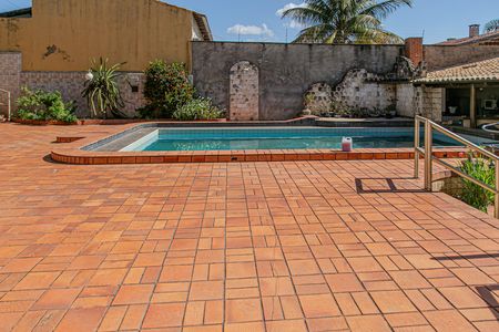 Casa à venda com 800m², 4 quartos e 5 vagasÁrea Externa