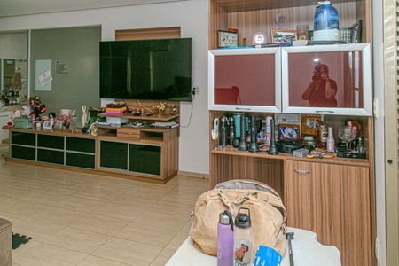 Casa à venda com 800m², 4 quartos e 5 vagasSuíte 