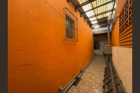 Corredor de casa à venda com 2 quartos, 138m² em Jardim D’abril, Osasco