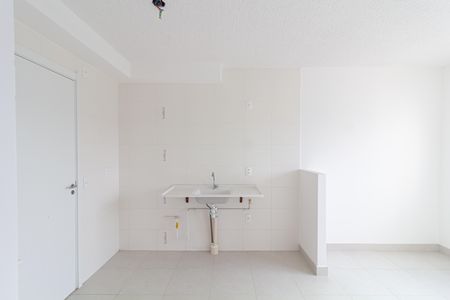 Apartamento à venda com 32m², 2 quartos e sem vaga Apartamento à venda com 32m², 2 quartos e sem vagaSala/Cozinha