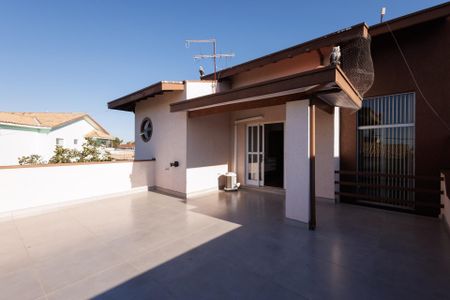Casa de condomínio para alugar com 265m², 3 quartos e 2 vagas Casa de condomínio para alugar com 265m², 3 quartos e 2 vagasVaranda da Suíte