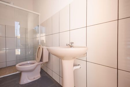 Casa de condomínio para alugar com 265m², 3 quartos e 2 vagas Casa de condomínio para alugar com 265m², 3 quartos e 2 vagasBanheiro Externo