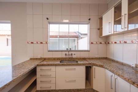 Cozinha de casa de condomínio para alugar com 3 quartos, 265m² em Cecap, Taubaté