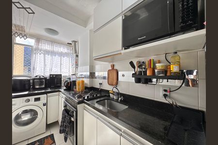 Apartamento para alugar com 55m², 3 quartos e 1 vaga Apartamento para alugar com 55m², 3 quartos e 1 vagaCozinha e Área de Serviço