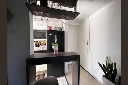 Apartamento para alugar com 55m², 3 quartos e 1 vaga Apartamento para alugar com 55m², 3 quartos e 1 vagaCozinha e Área de Serviço