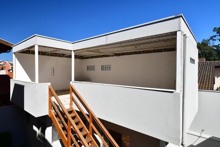 Casa para alugar com 200m², 5 quartos e 3 vagasVaranda
