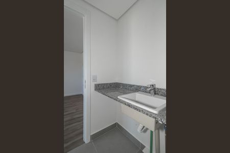 Banheiro de apartamento à venda com 0 quarto, 30m² em Jardim do Salso, Porto Alegre