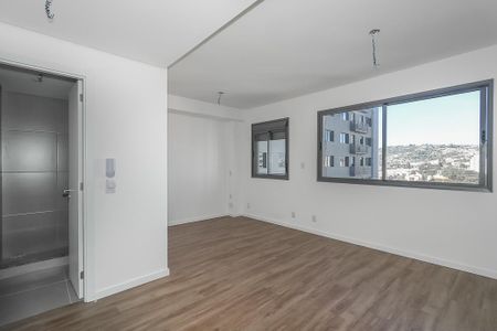 Apartamento à venda com 0 quarto, 30m² em Jardim do Salso, Porto Alegre