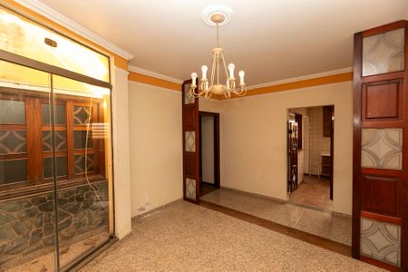 Casa para alugar com 3 quartos, 200m² em Vila Madalena, Campinas