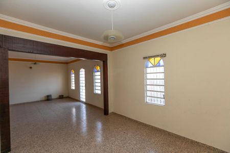 Casa para alugar com 3 quartos, 200m² em Vila Madalena, Campinas