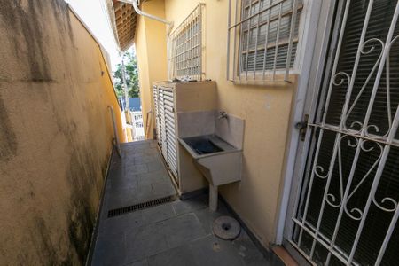Área de serviço de casa para alugar com 3 quartos, 200m² em Vila Madalena, Campinas