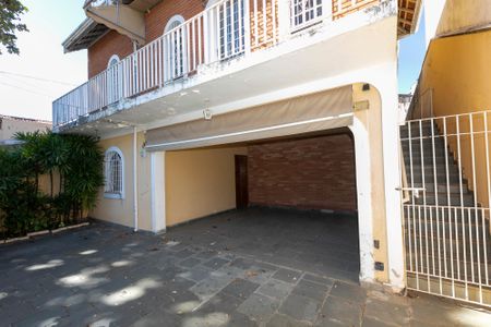 Fachada de casa para alugar com 3 quartos, 200m² em Vila Madalena, Campinas