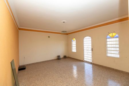 Casa para alugar com 3 quartos, 200m² em Vila Madalena, Campinas