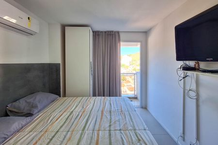 Apartamento à venda com 167m², 3 quartos e 2 vagasSuíte 1