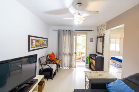 Sala de apartamento à venda com 2 quartos, 60m² em Cavalhada, Porto Alegre