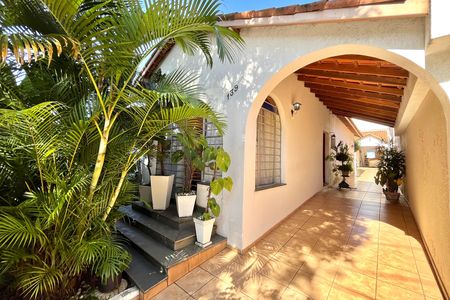 Garagem de casa à venda com 3 quartos, 275m² em Vila da Saúde, São Paulo