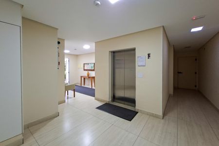 Apartamento para alugar com 50m², 2 quartos e 1 vagaHall de entrada