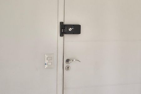 Apartamento para alugar com 50m², 2 quartos e 1 vagaFechadura eletrônica 
