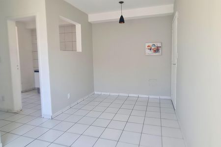 Sala de apartamento para alugar com 2 quartos, 48m² em Jardim Albertina, Guarulhos