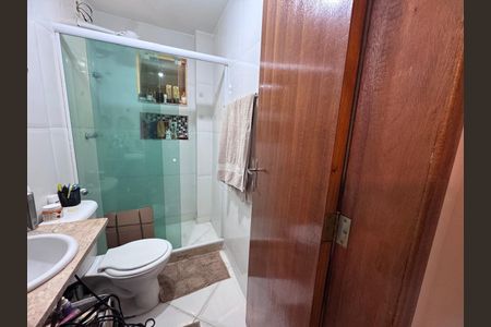 Casa à venda com 200m², 3 quartos e 1 vaga Casa à venda com 200m², 3 quartos e 1 vagaQuarto 1 - Suíte