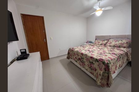 Casa à venda com 200m², 3 quartos e 1 vaga Casa à venda com 200m², 3 quartos e 1 vagaQuarto 1