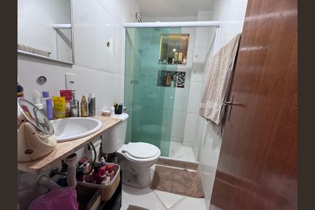 Casa à venda com 200m², 3 quartos e 1 vaga Casa à venda com 200m², 3 quartos e 1 vagaQuarto 1 - Suíte