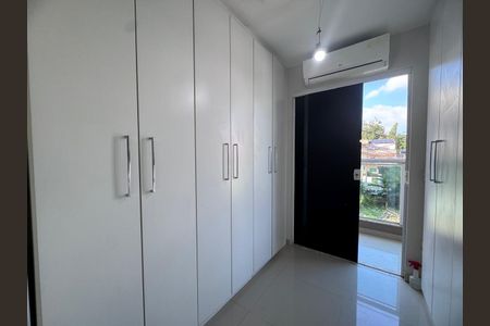 Casa à venda com 200m², 3 quartos e 1 vaga Casa à venda com 200m², 3 quartos e 1 vagaQuarto 3